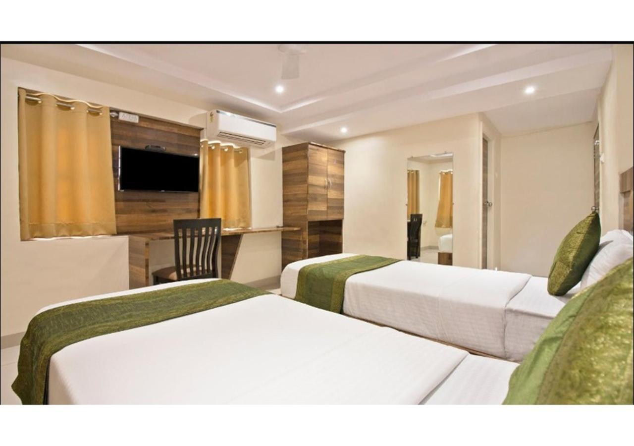 Hotel Rishi International 3*