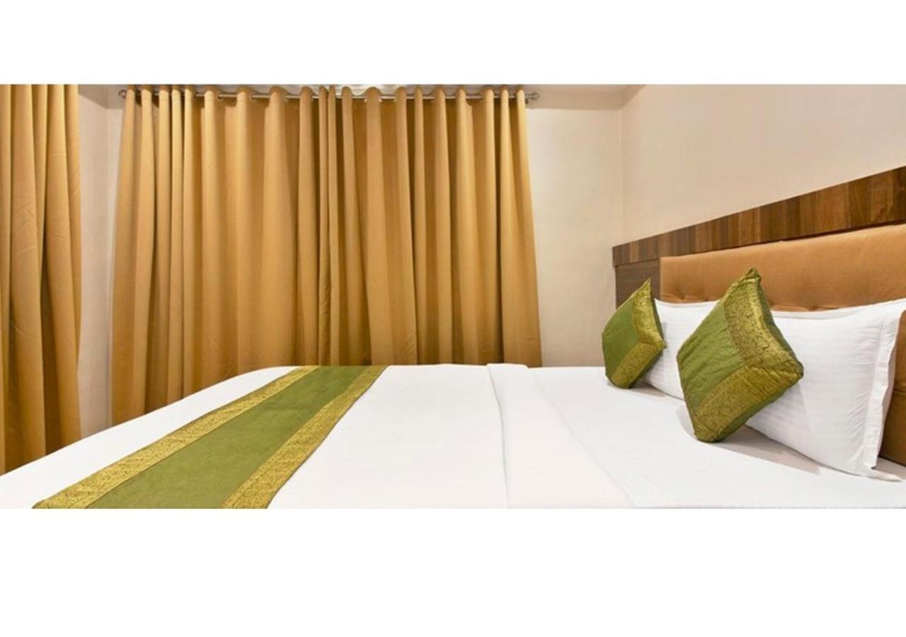 Hotel Rishi International