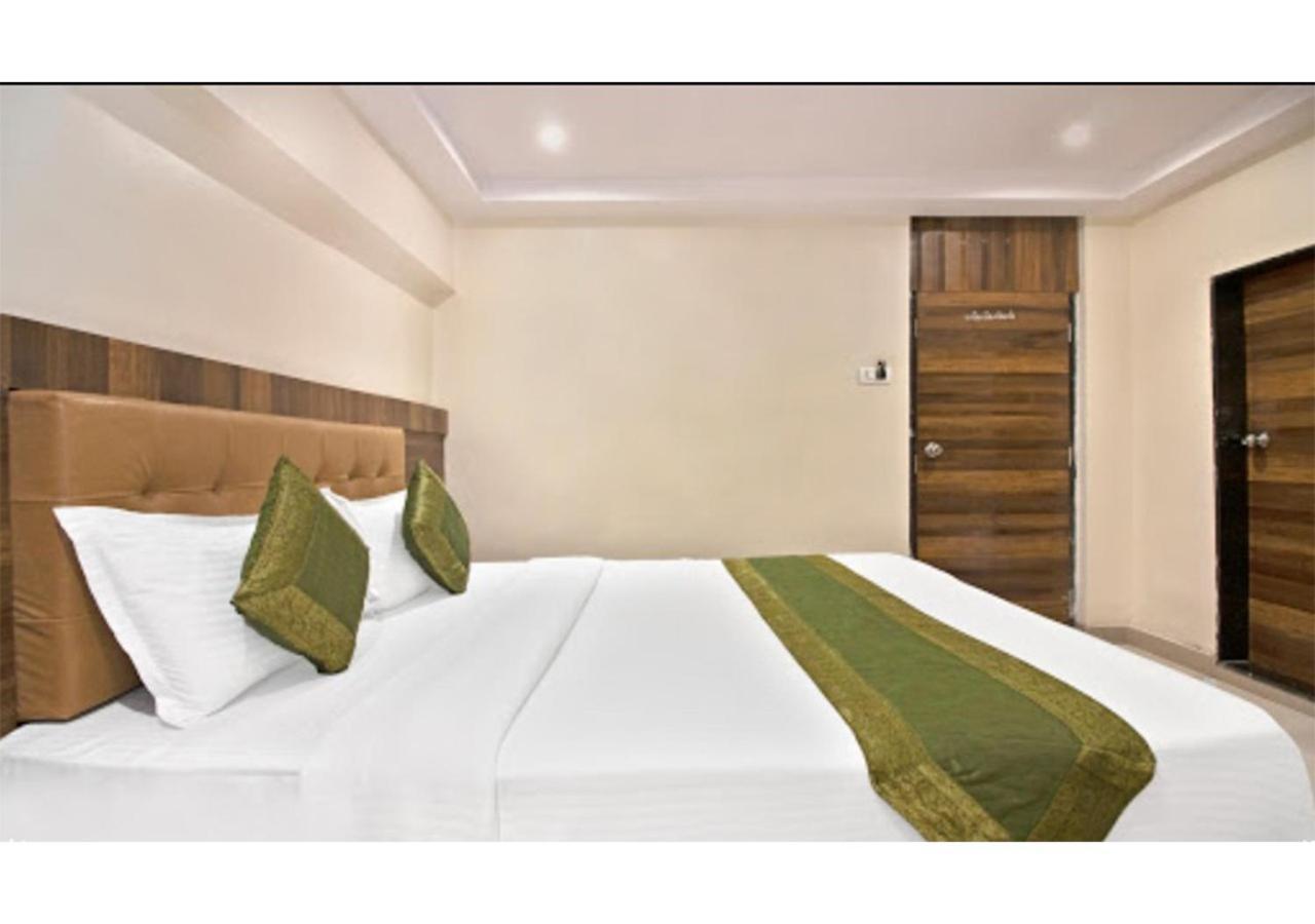 Rishi International Hotel 3*