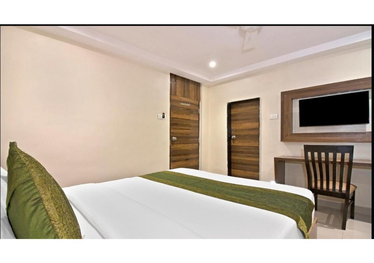 Rishi International Hotel Mumbai