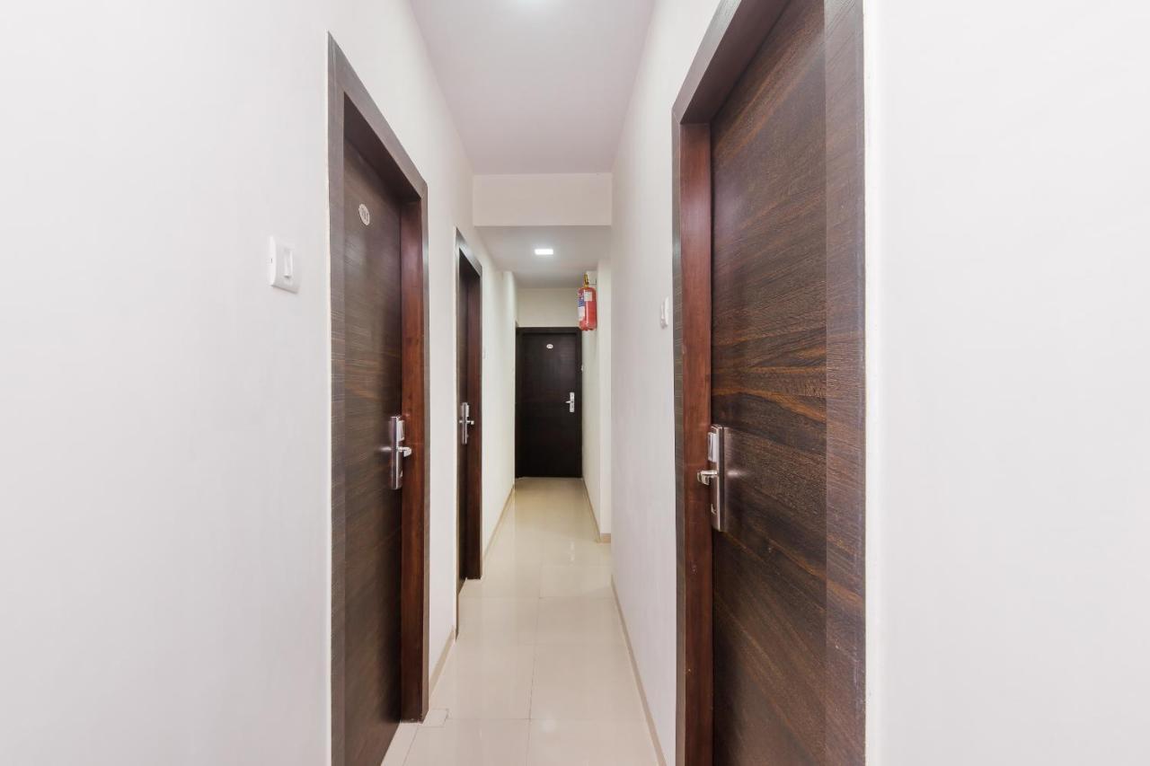 Capital O Konak Near Chhatrapati Shivaji International Airport 3*