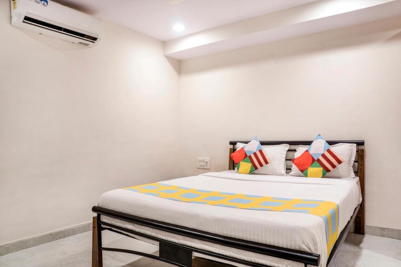 Oyo 45370 Elegant Powai