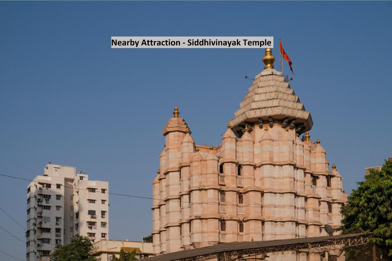 Vaccinated Staff - Oyo 22055 Dadar Residency Hotel 3*