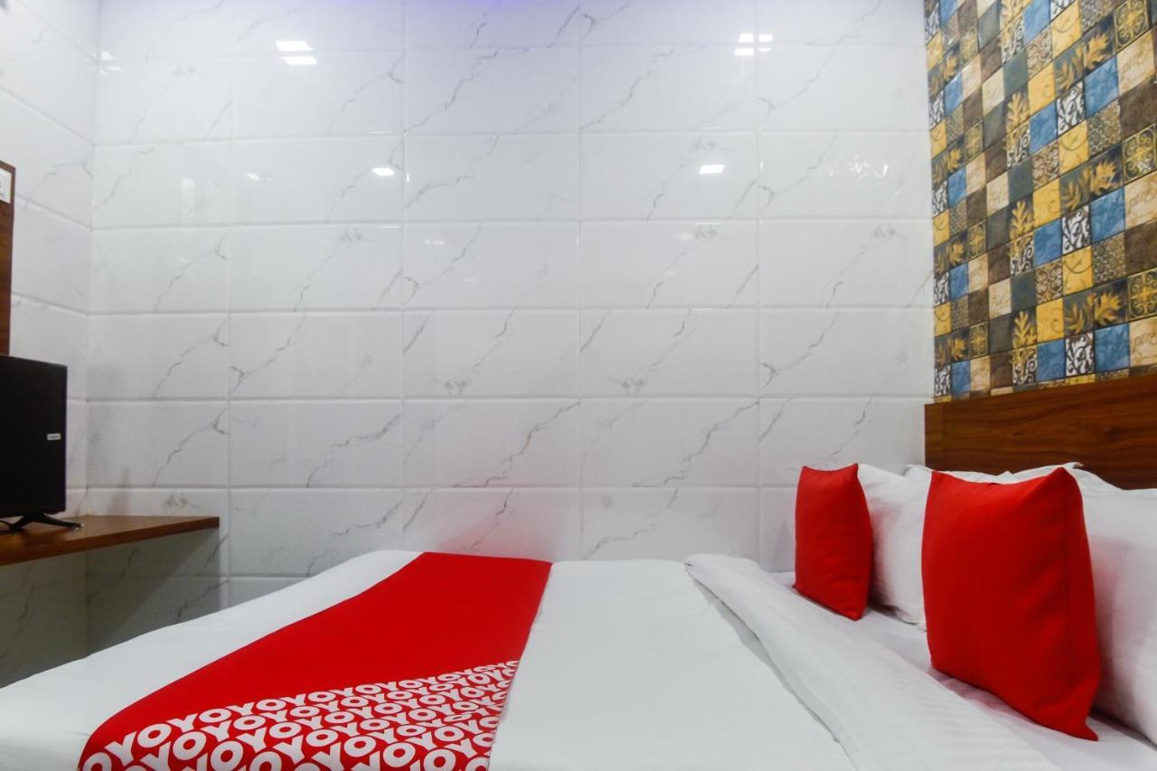 Oyo 63295 T Junction Residency Hotel Mumbai
