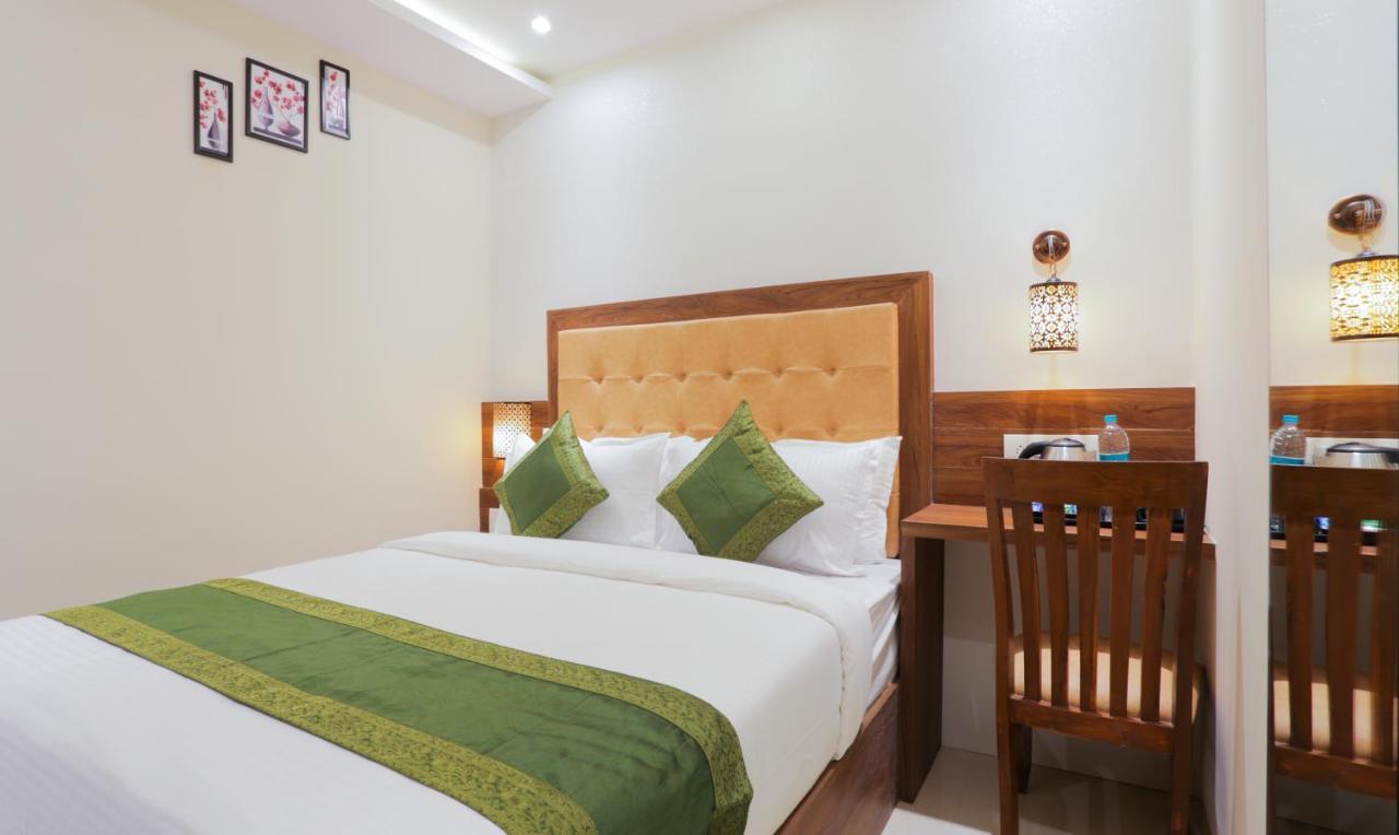Amber Palace Hotel