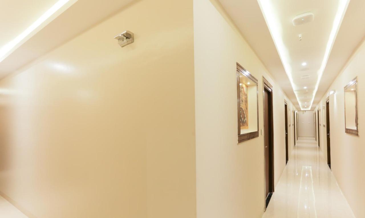 Amber Palace Hotel Mumbai
