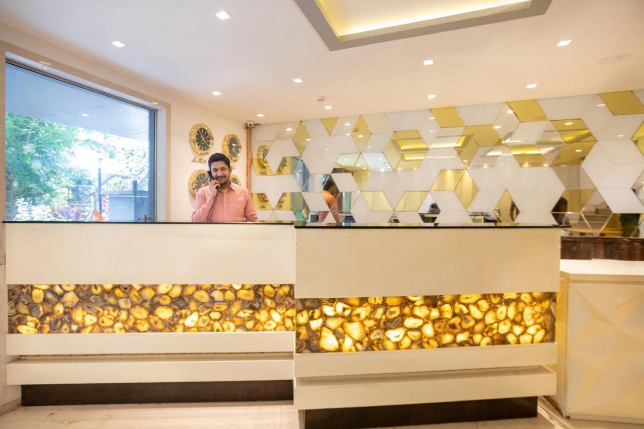 Supreme - Cuffe Parade Mumbai