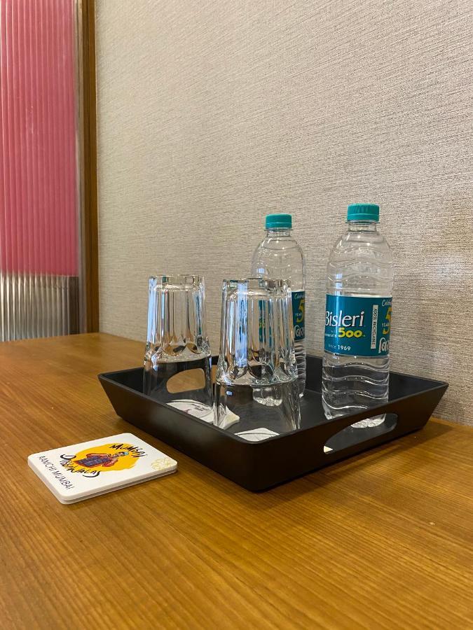 Theory9 Premium Service Khar * Mumbai