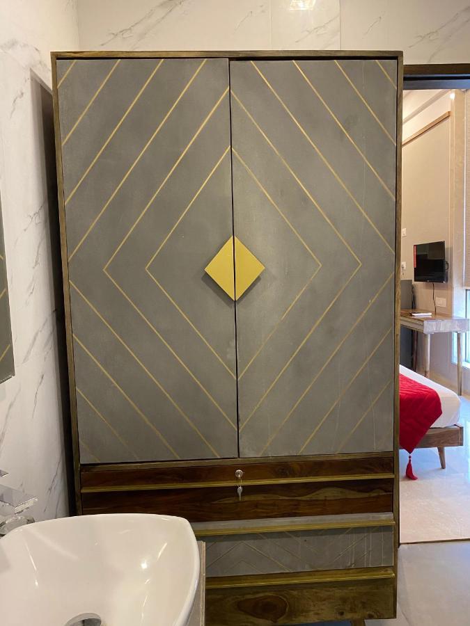Apartment Theory9 Premium Service Khar