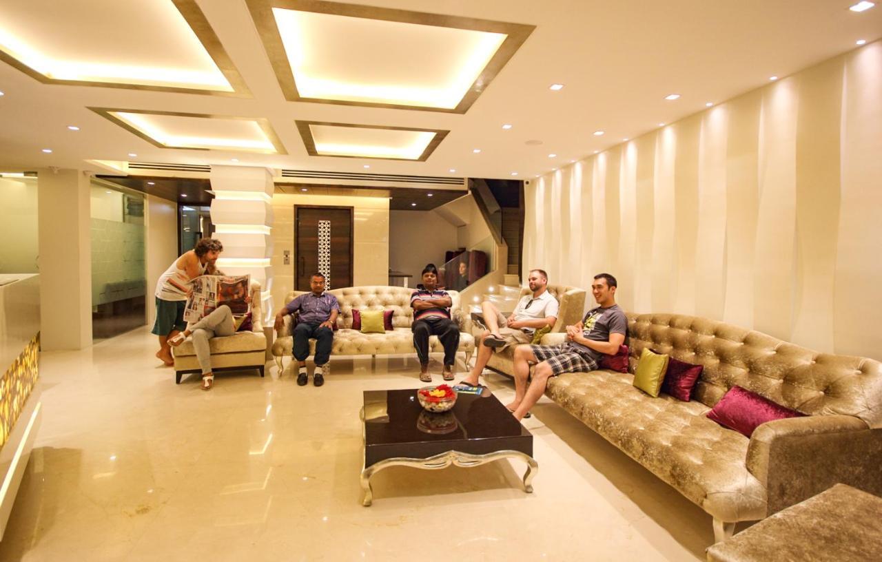 Supreme - Cuffe Parade Hotel