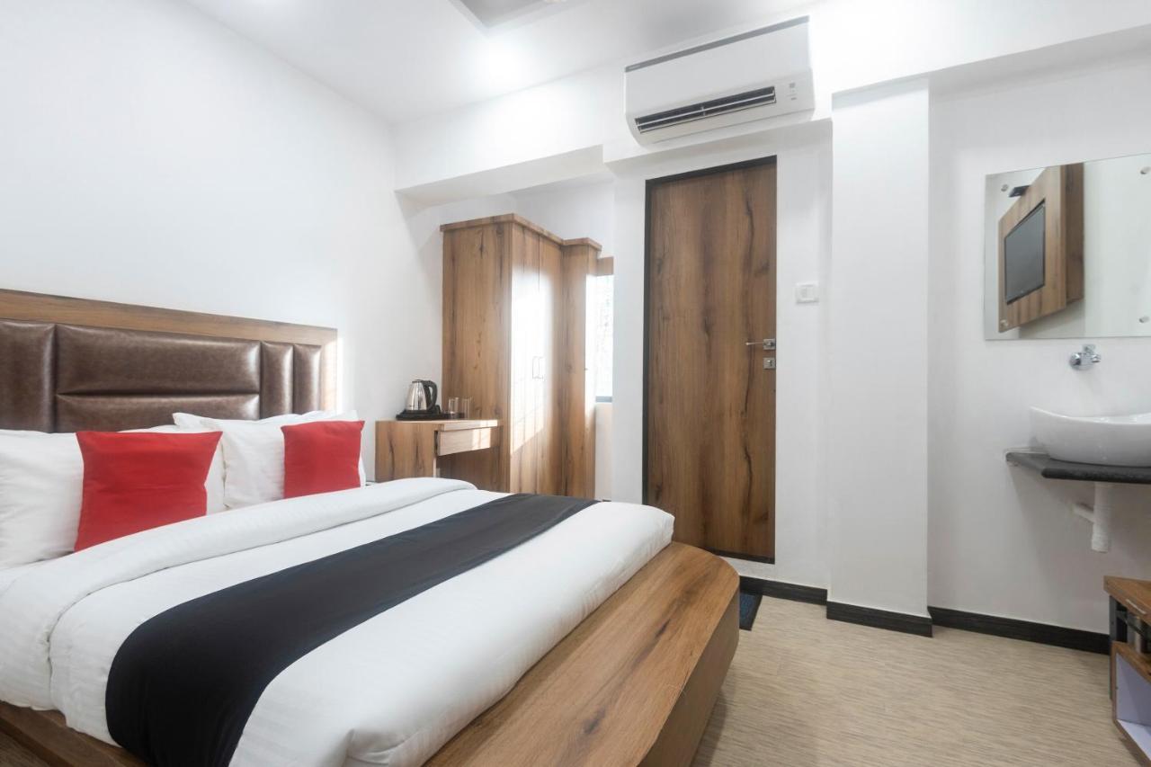 Capital O 68823 Baba's Residency Mumbai