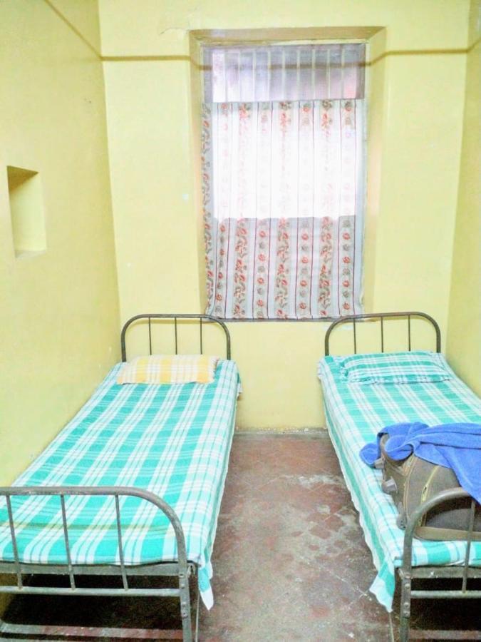 New Joshi Lodging House Hostel Mumbai