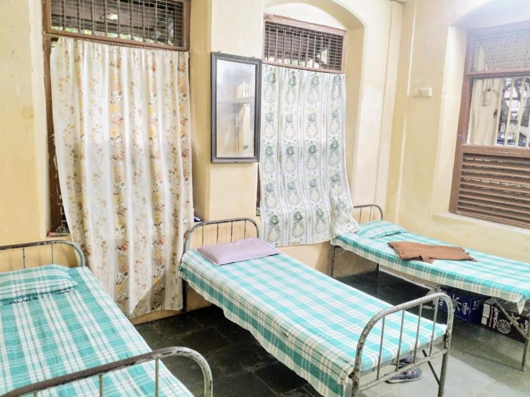 New Joshi Lodging House * Mumbai