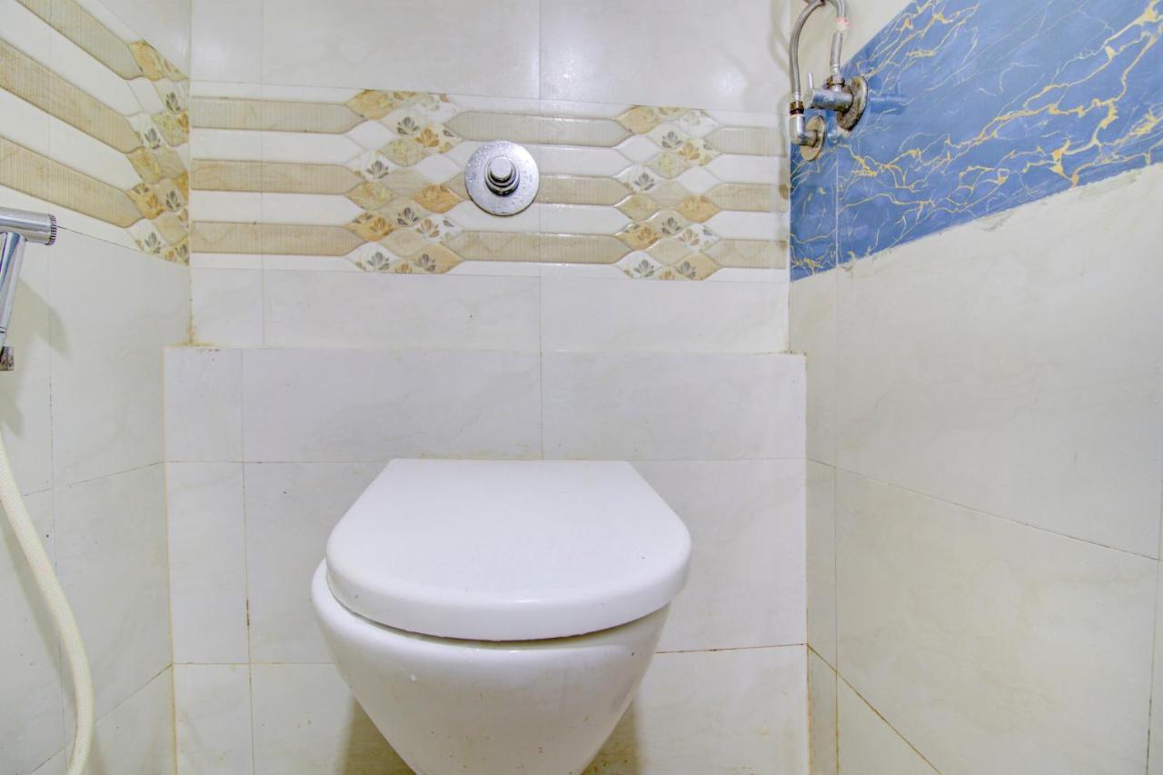 O Blue Light Near Gateway Of India Hotel 3*