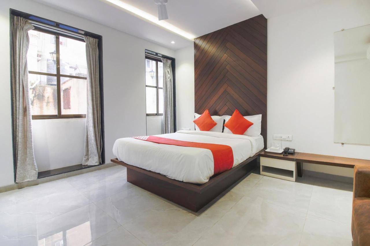 Flora Suites
