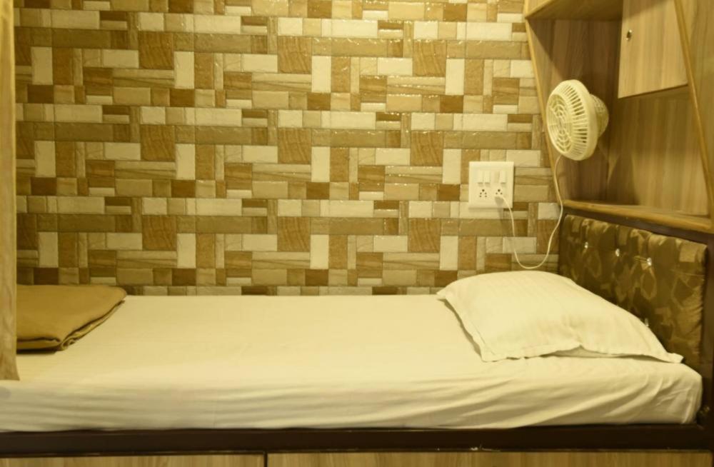 Golden Palace Mumbai