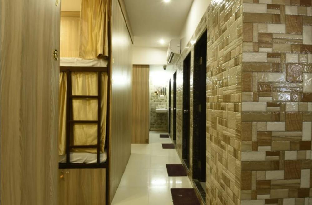 Golden Palace Hotel Mumbai