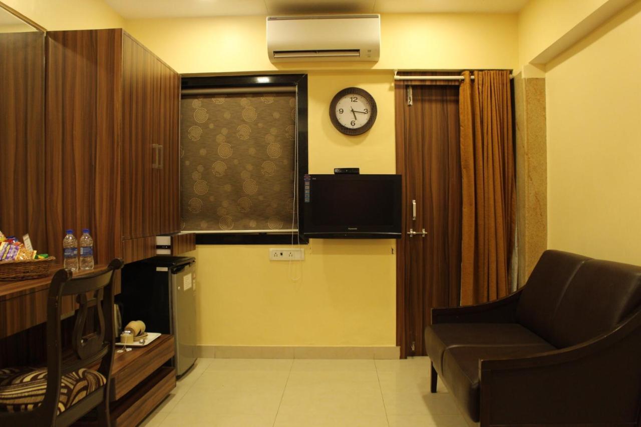 Hotel Metro Palace Mumbai