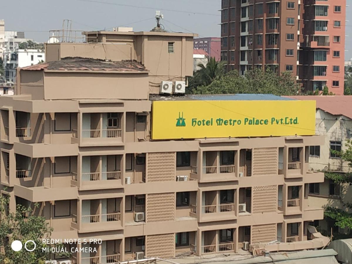 Metro Palace Hotel