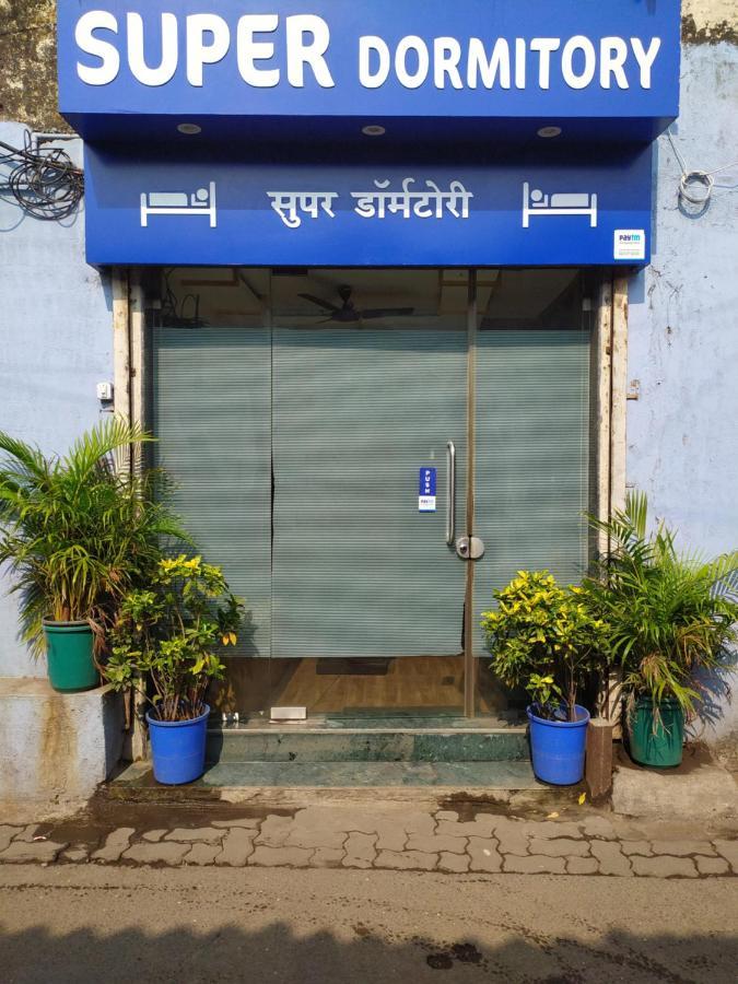 Hostel Super Ac Deluxe Mumbai