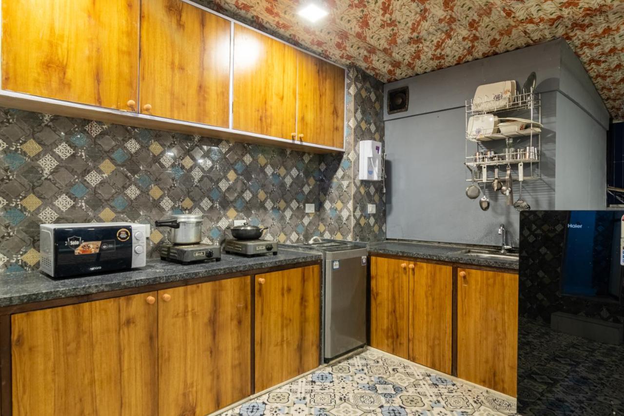 Apartment Osi Jogeshwari West Mumbai