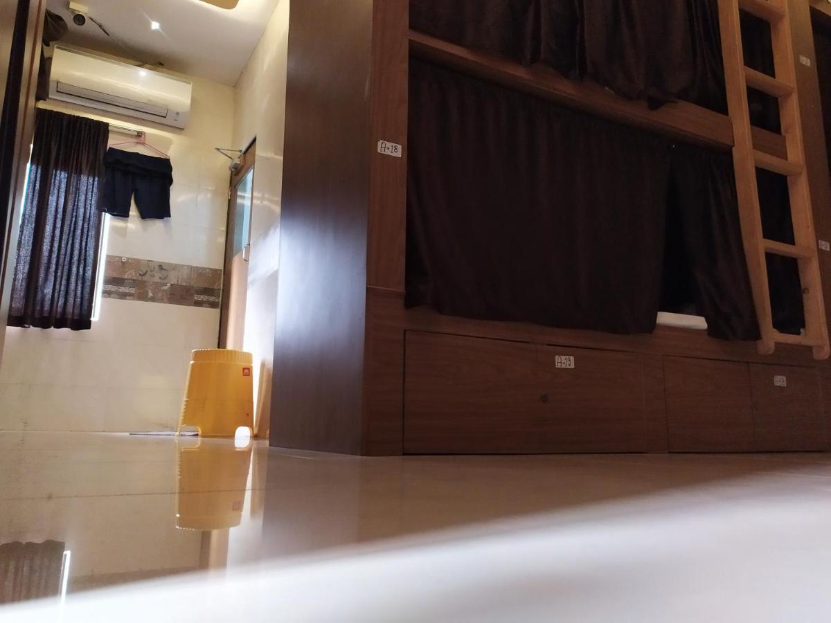 Super Ac Deluxe Mumbai