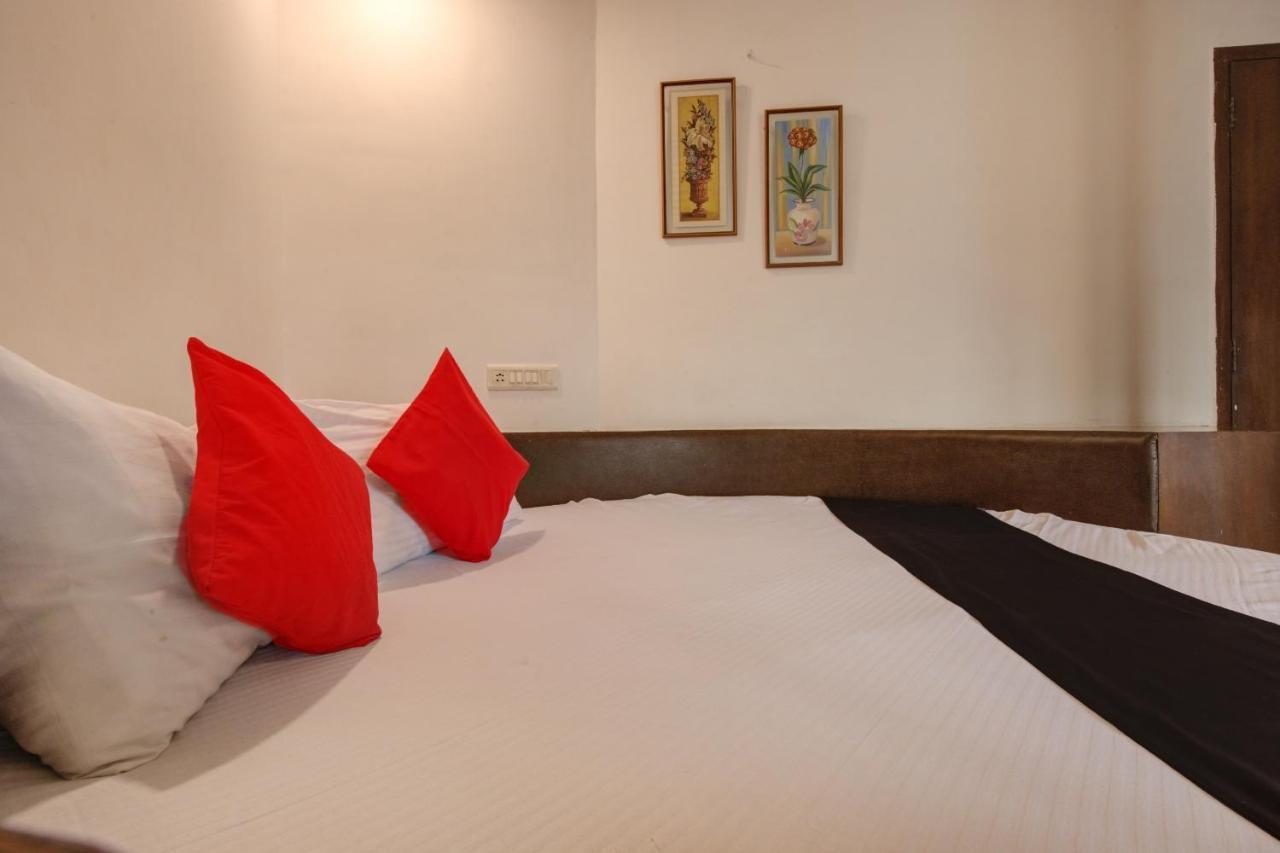 Capital O 77295 Bansidhar Bhuvan Hotel