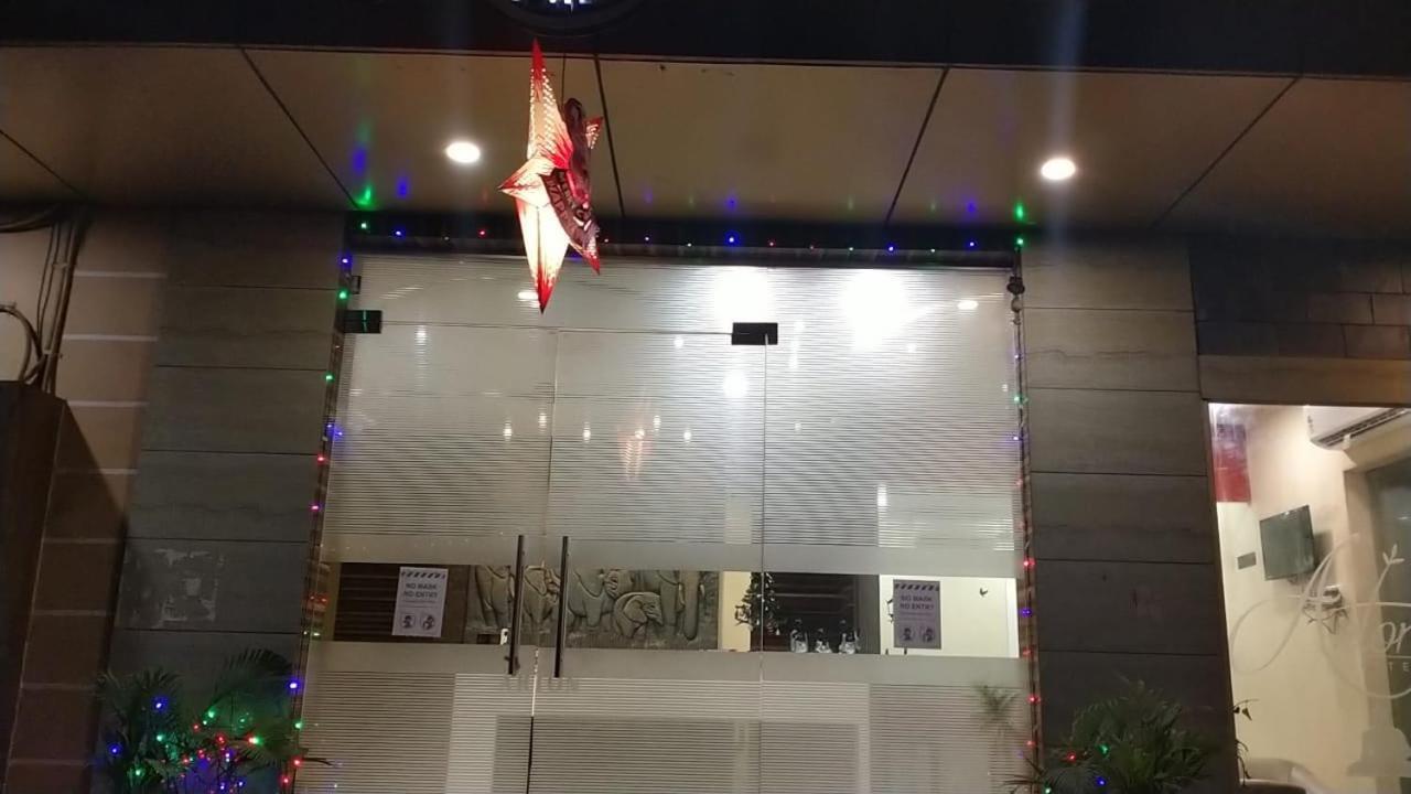 Hotel Arton Mumbai