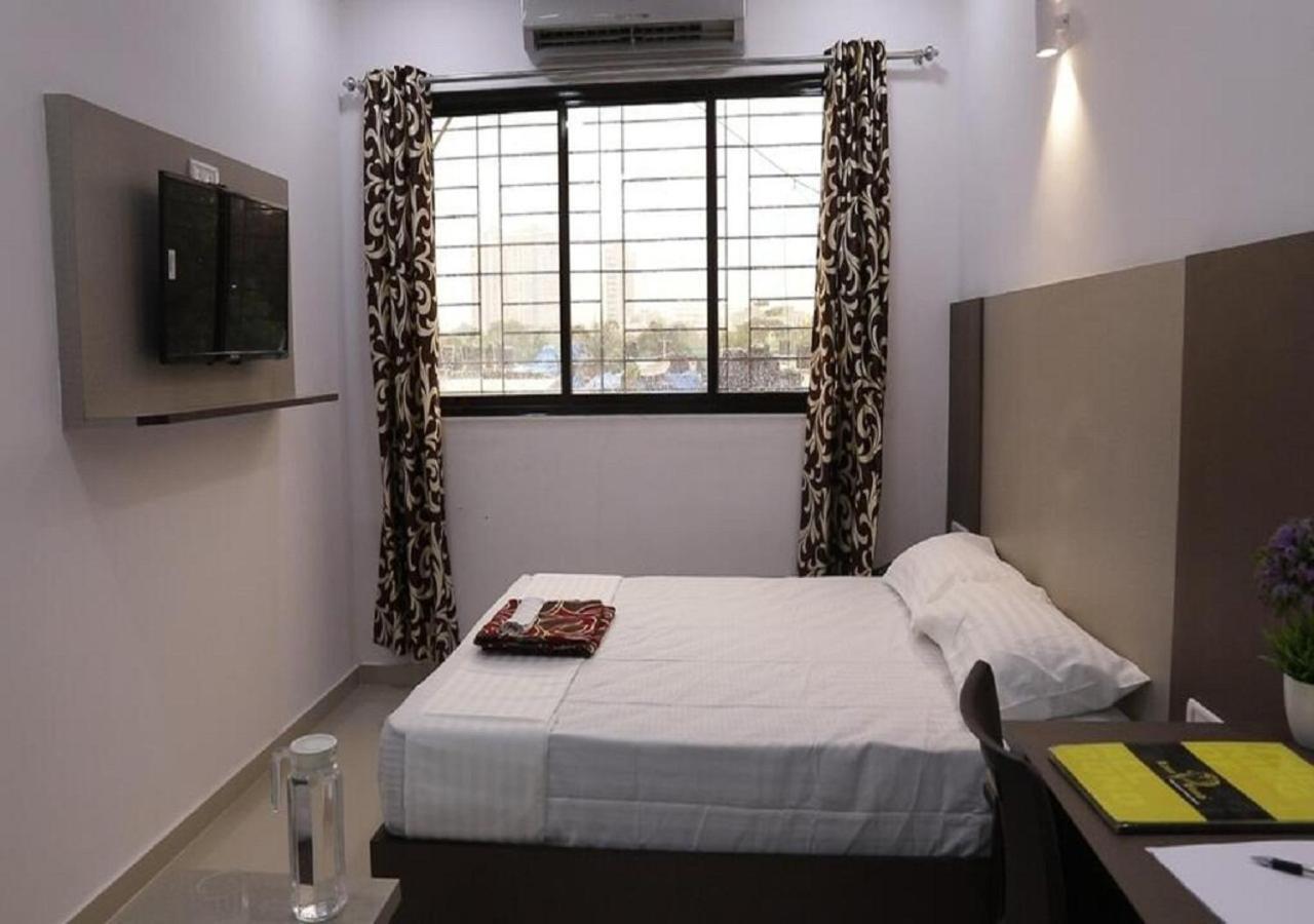 Hotel Super O Four Formerly Ardaas Residency *