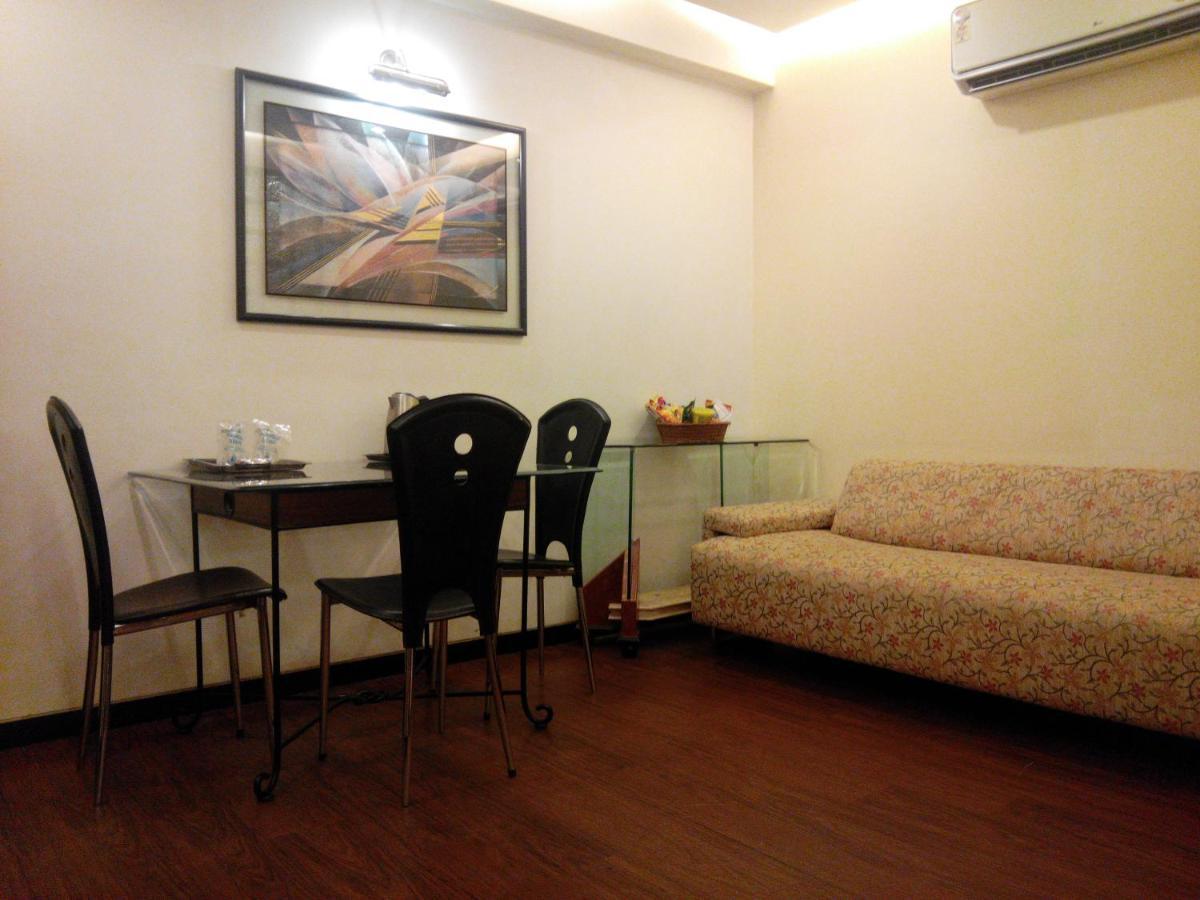 Hotel Metro Palace