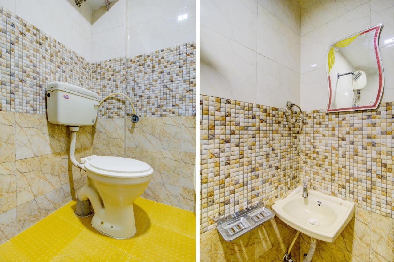 Oyo 76486 Silver Moon Hotel 2*