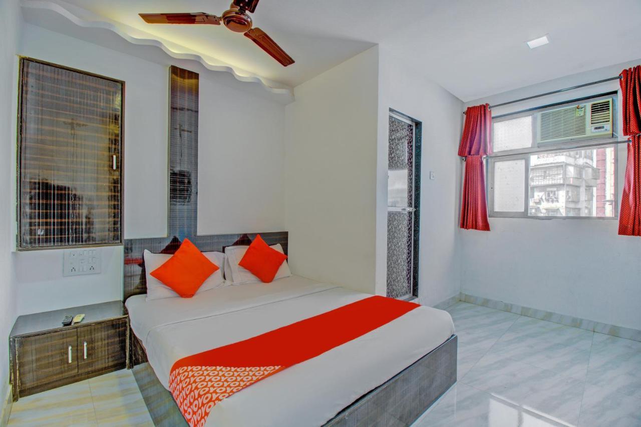 Oyo 76486 Silver Moon Hotel 2*