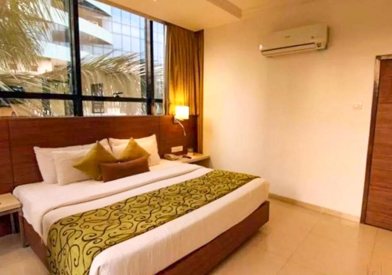 Hotel Suncity Premiere, Near To Airport Mumbai
