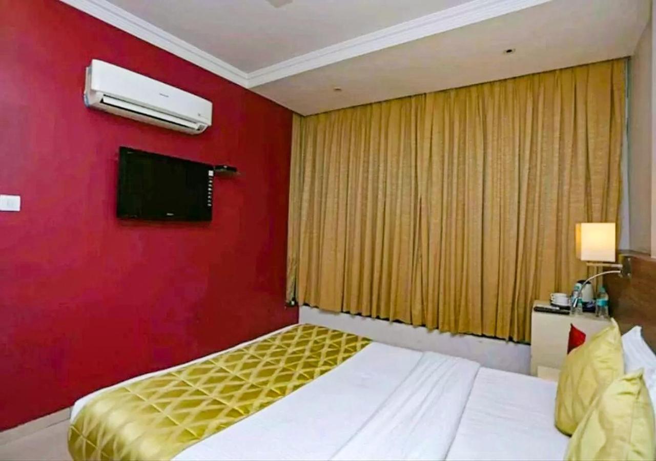 Suncity Premiere, Near To Airport Hotel Mumbai