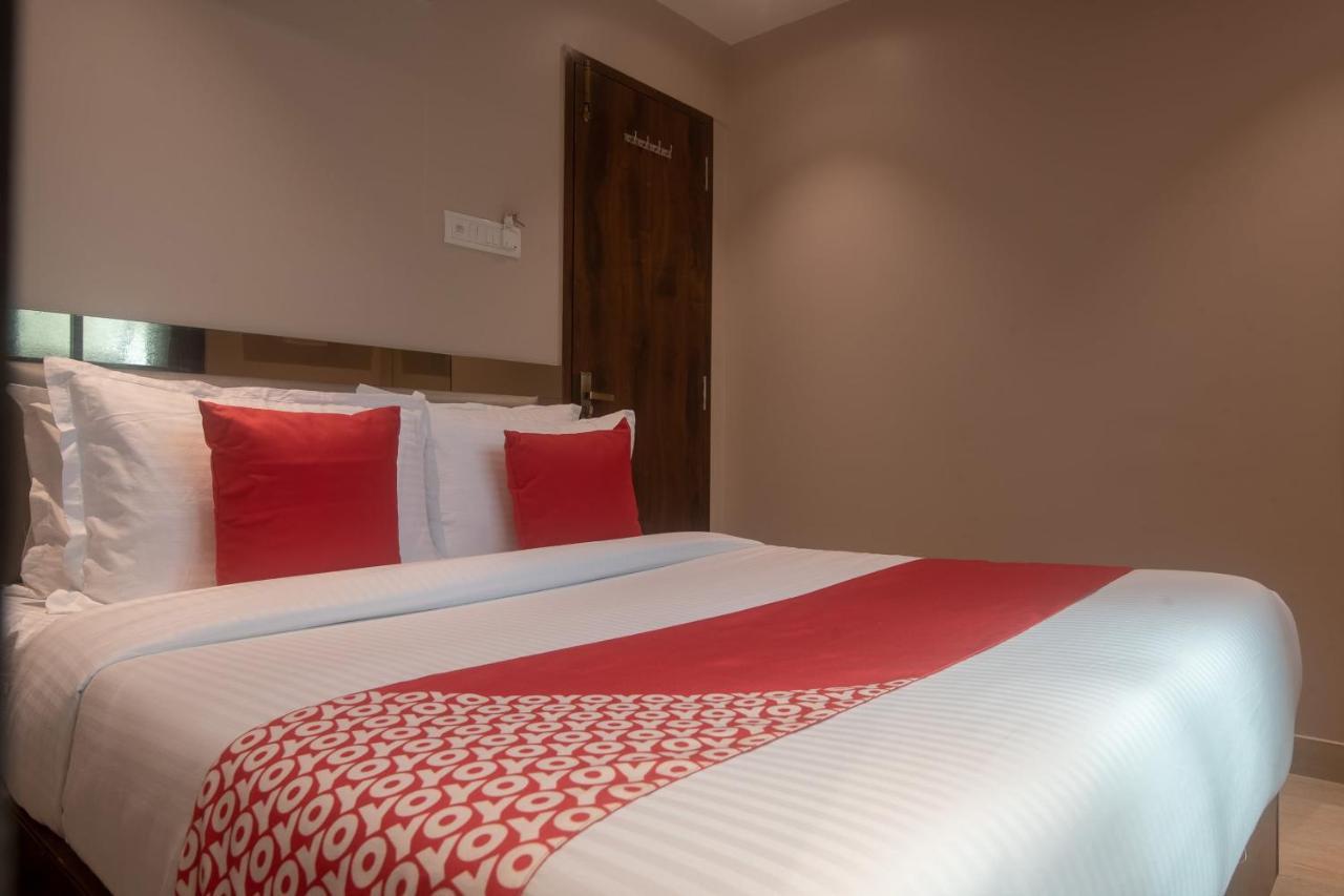 Oyo 41605 Prince Palace Hotel Mumbai