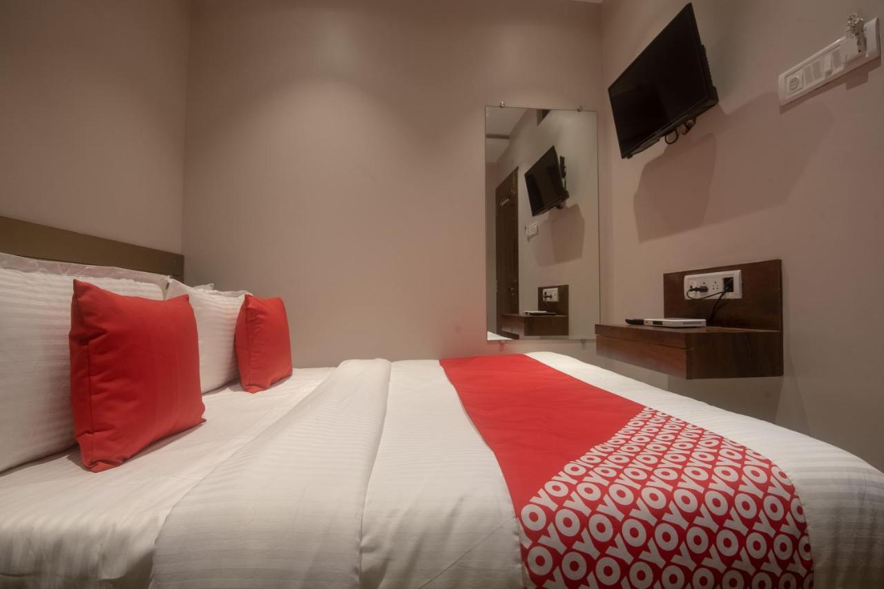 Oyo 41605 Prince Palace Hotel Mumbai