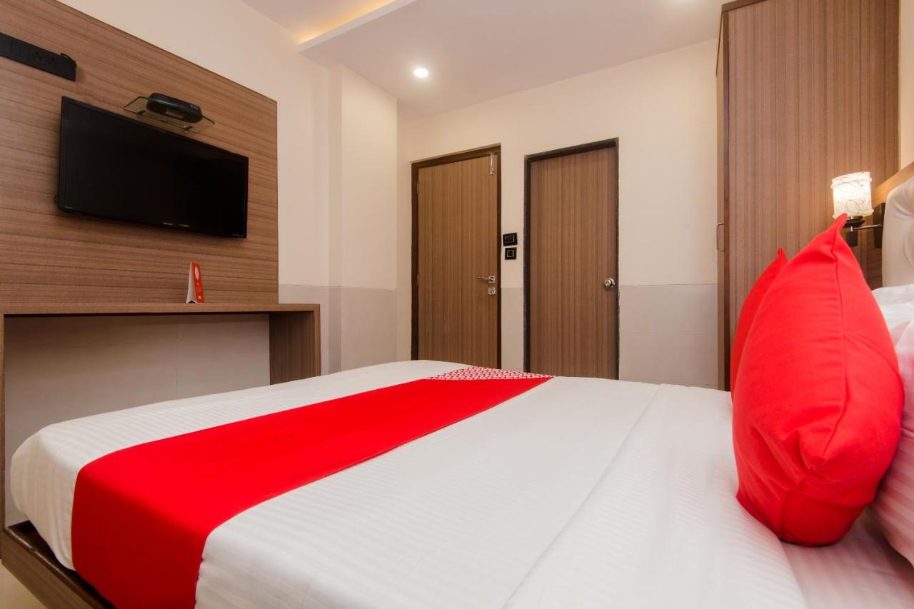 Hotel Oyo 6719 Atlas Grand Mumbai