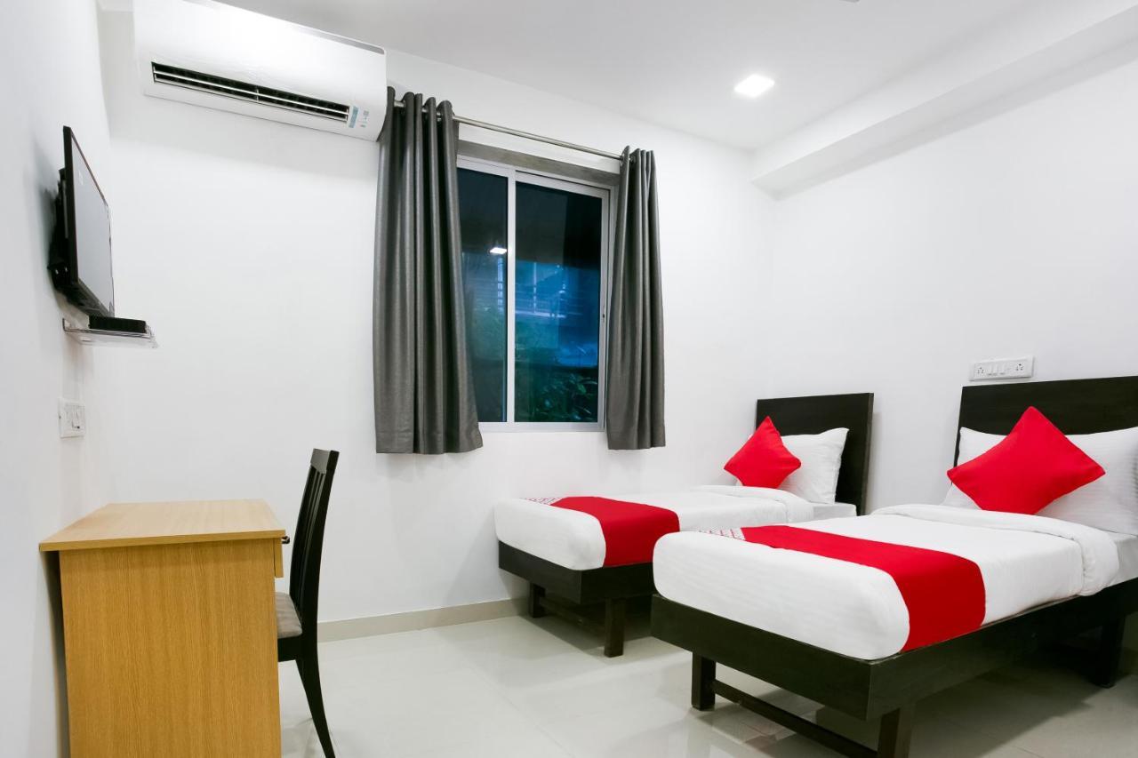 Hotel Oyo Flagship 77192 Shangrila Nehru Road