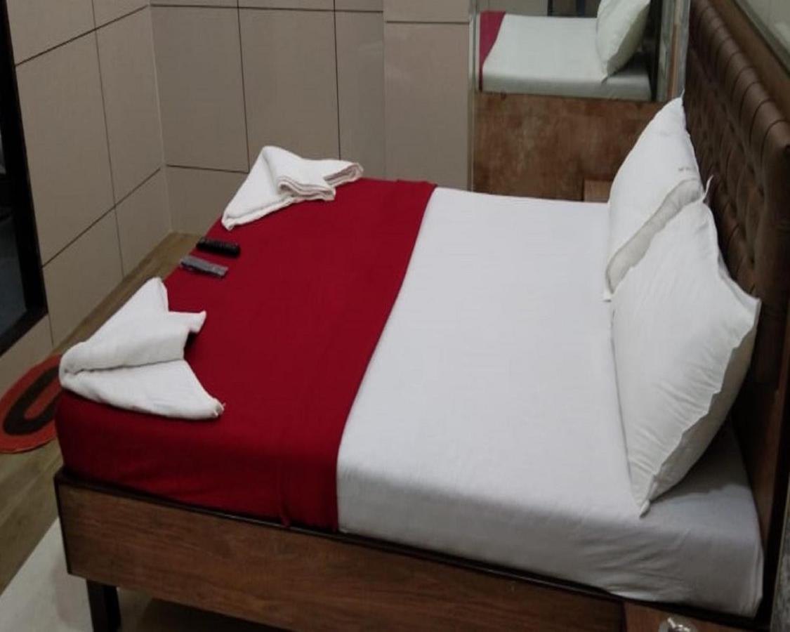 Royal Residency Hotel