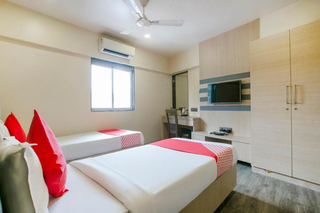 Hotel Oyo Flagship 75787 Meadow Mumbai