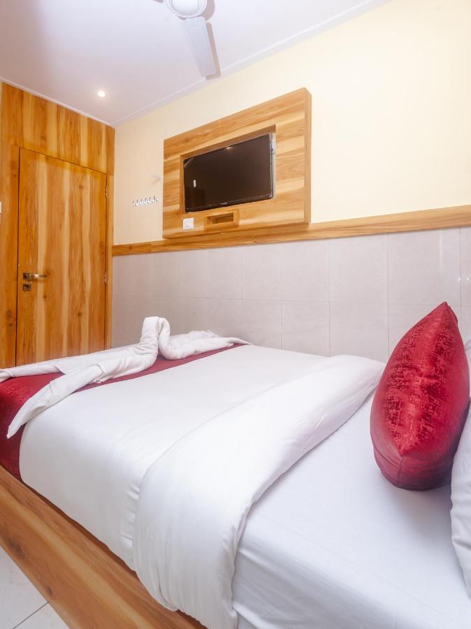Hotel Aman Near Cst Mumbai