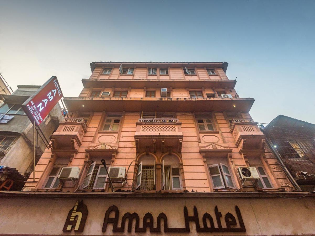 Aman Near Cst Hotel