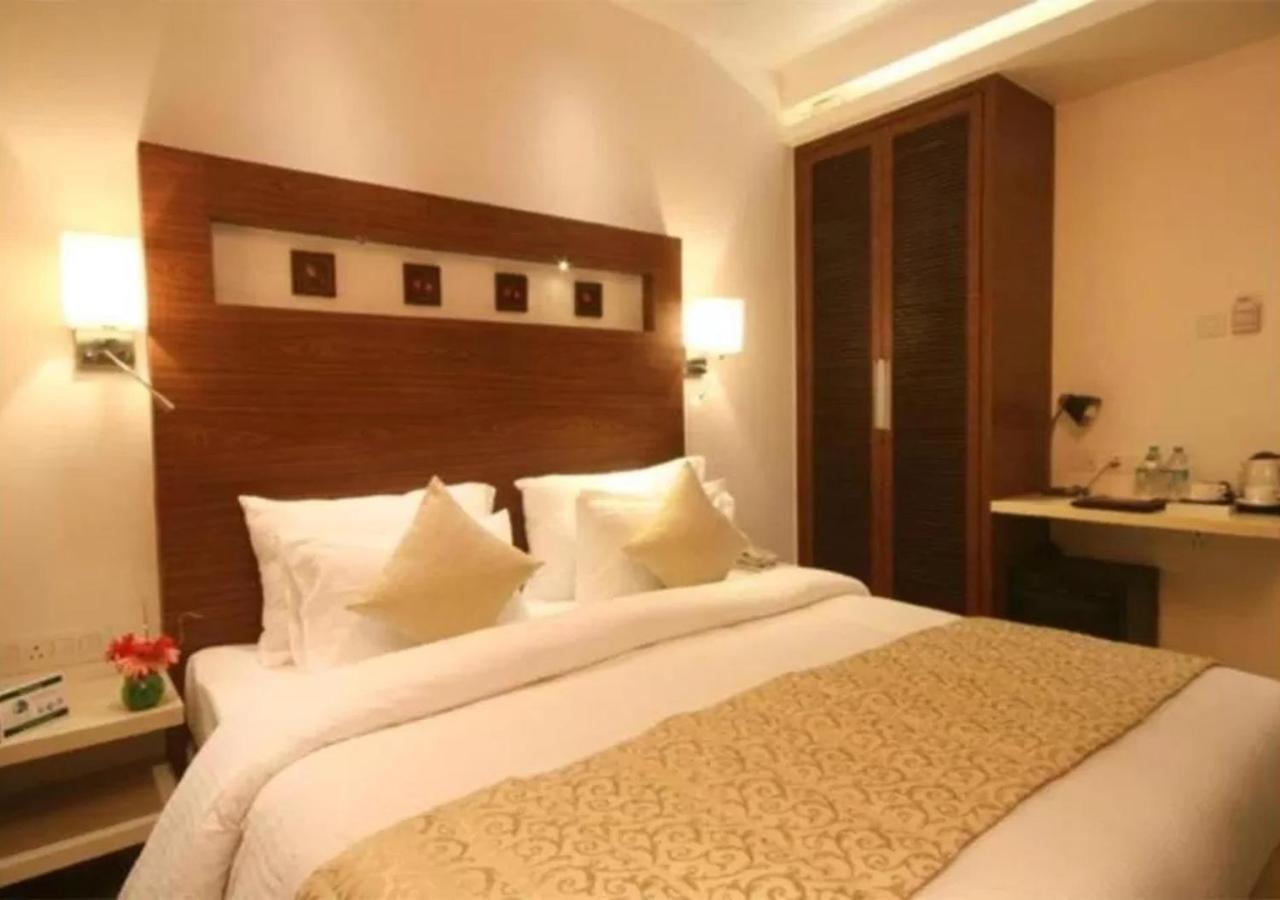 Suncity Premiere, Near To Airport 3*