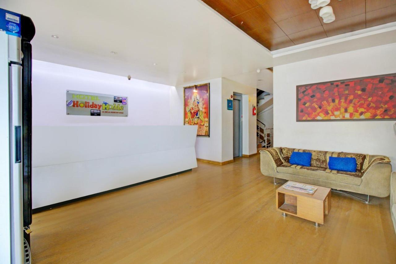 Vaccinated Staff- Oyo 1784 Ascot 3* Mumbai
