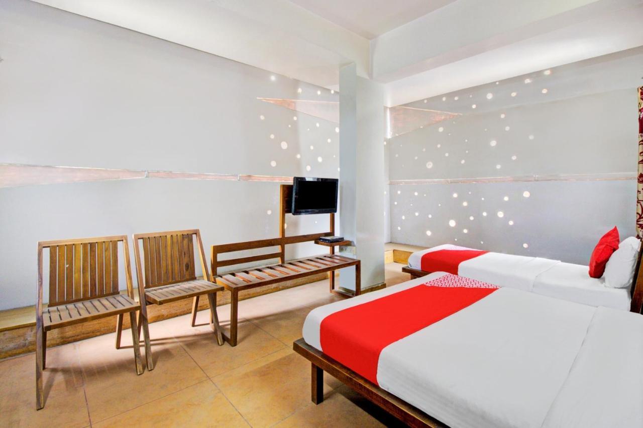 Vaccinated Staff- Oyo 1784 Ascot Hotel 3*
