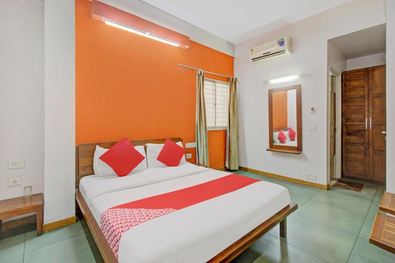 Hotel Vaccinated Staff- Oyo 1784 Ascot