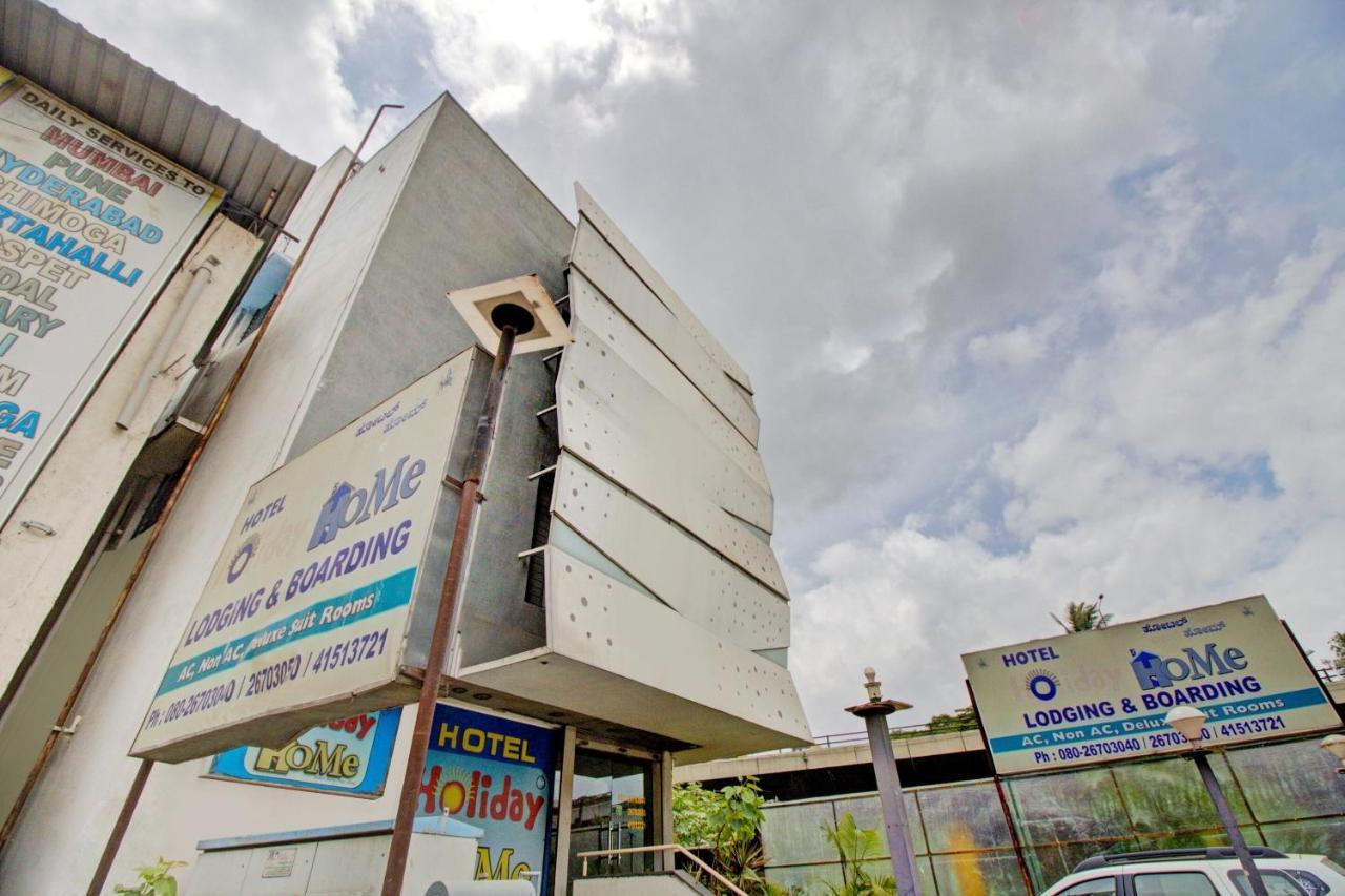 Vaccinated Staff- Oyo 1784 Ascot 3* Mumbai