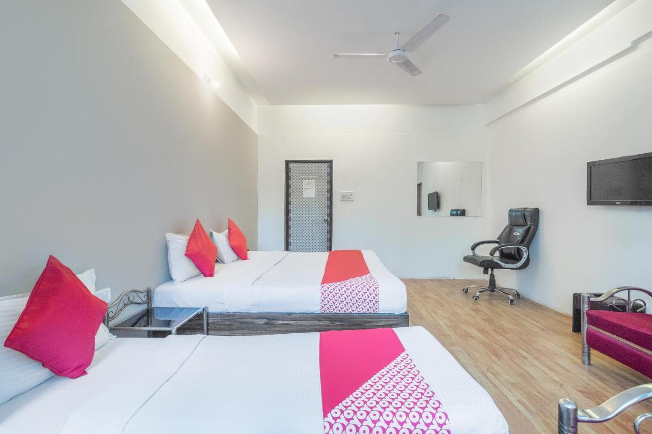 Oyo 71397 Guru Hotel Mumbai