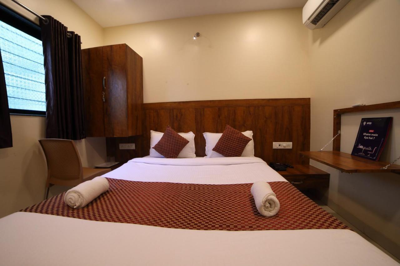 Oyo 8757 Prakash 3* Mumbai