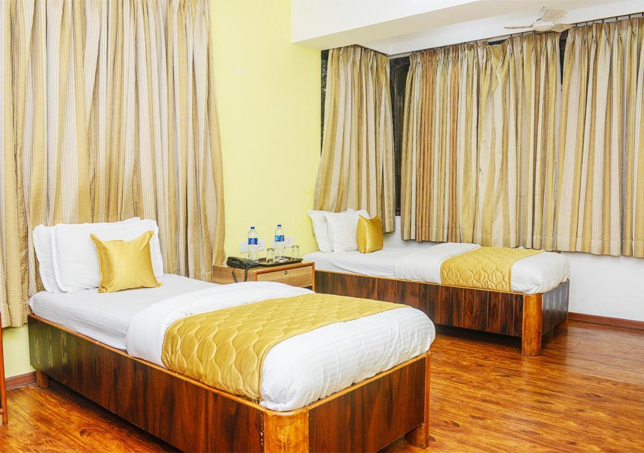 Subhash- Andheri Hotel
